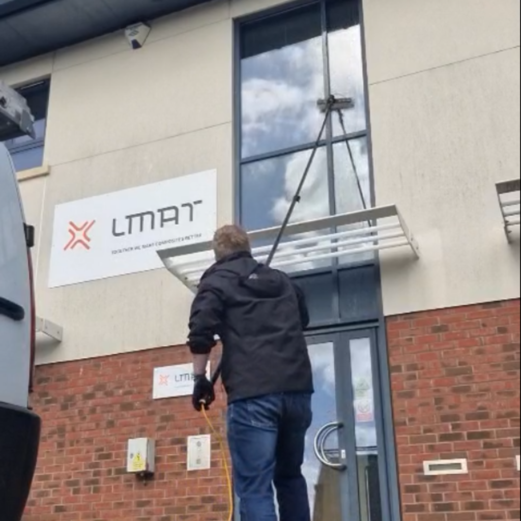 Facade Cleaning Office LMAT
