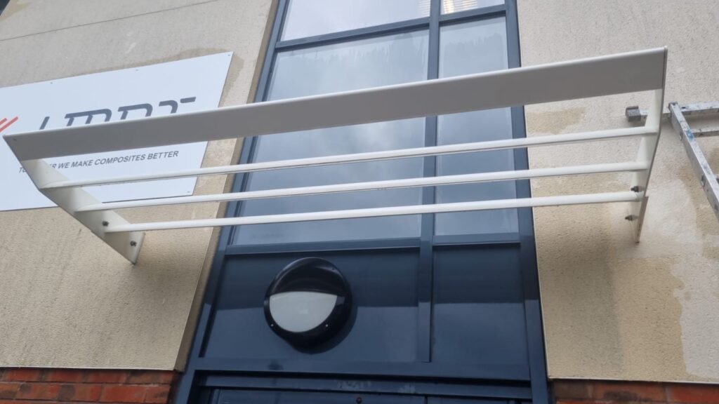 Commercial Window Cleaning Services 3 an image of a clean sun cover of an office building.